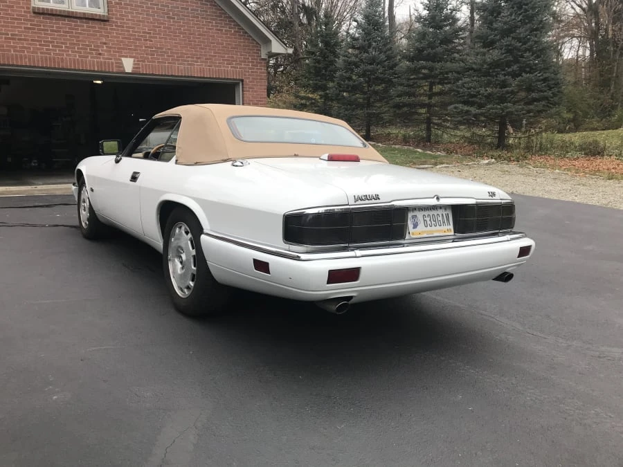 1996 Jaguar XJS Convertible - Image 2 of 6
