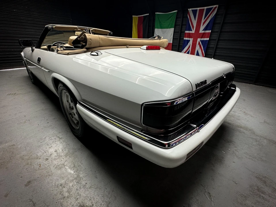 1996 Jaguar XJS Convertible - Image 13 of 31