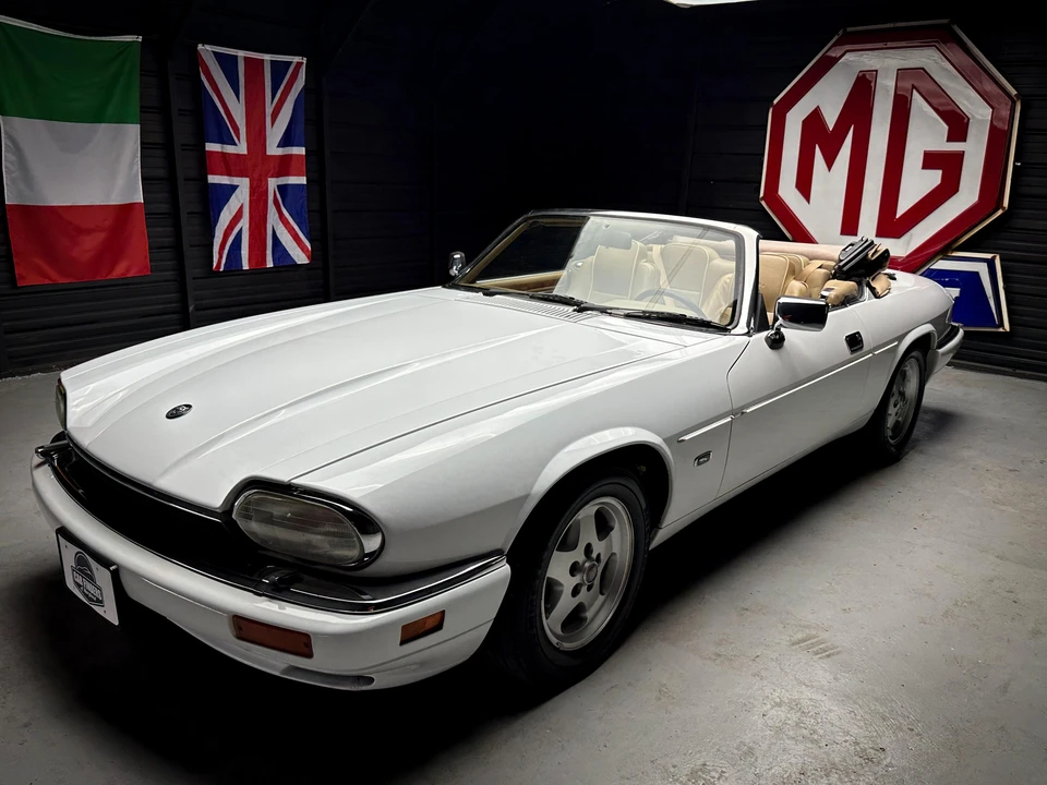 1996 Jaguar XJS Convertible - Image 8 of 31