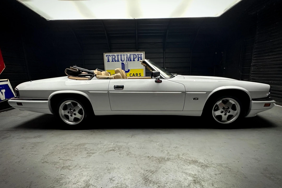 1996 Jaguar XJS Convertible - Image 3 of 31