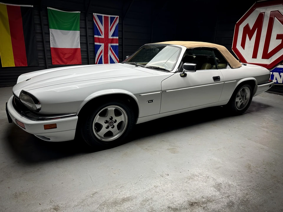 1996 Jaguar XJS Convertible - Image 20 of 31