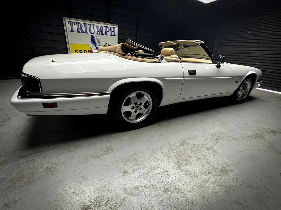1996 Jaguar XJS Convertible - Image 15 of 31