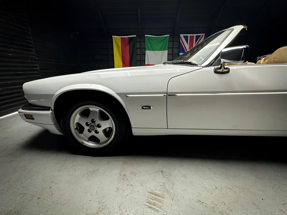1996 Jaguar XJS Convertible - Image 30 of 31