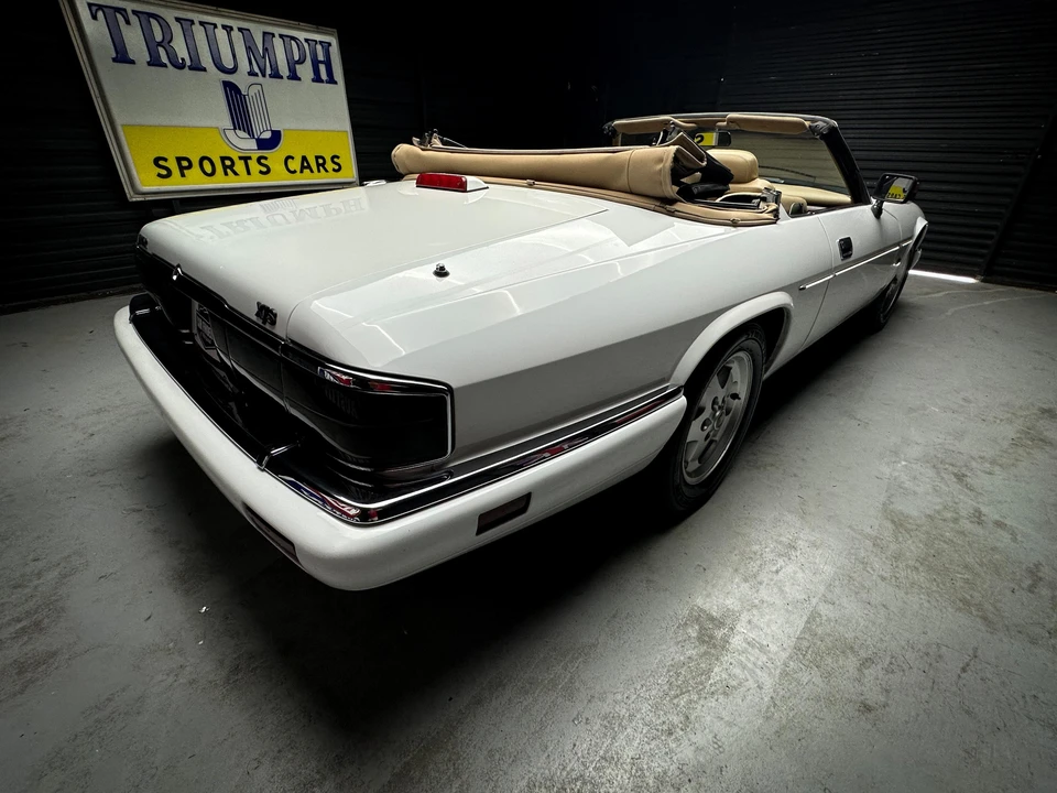 1996 Jaguar XJS Convertible - Image 14 of 31