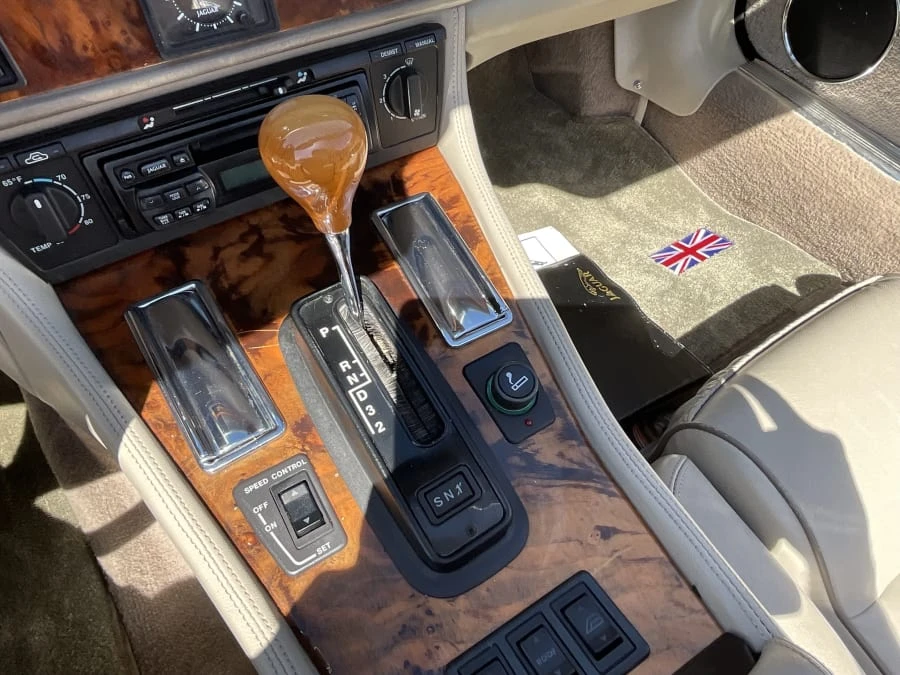 1996 Jaguar XJS Convertible - Image 11 of 13