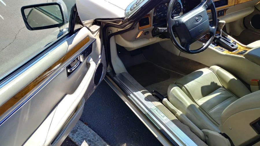 1996 Jaguar XJS Convertible - Image 3 of 12