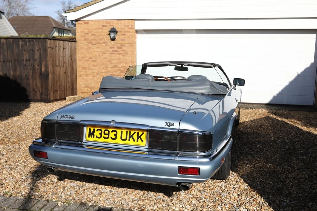 1996 Jaguar XJS - Image 11 of 30