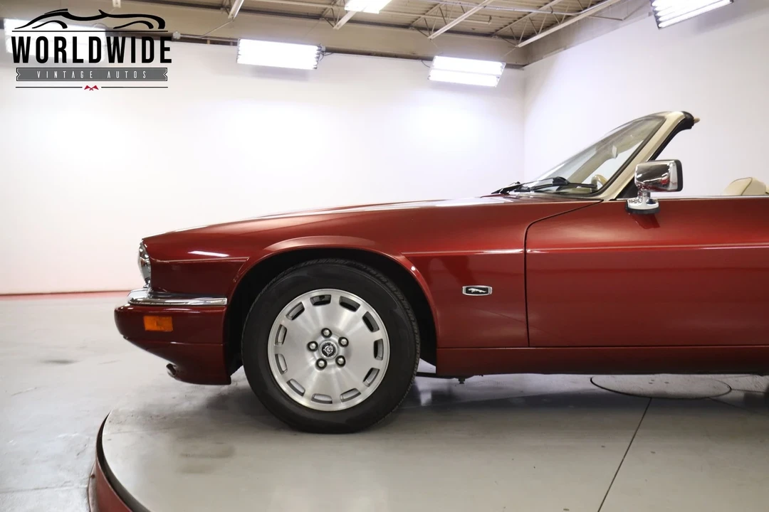 1996 Jaguar XJS - Image 11 of 12