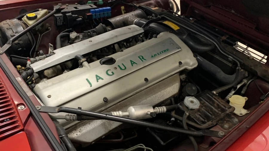 1996 Jaguar XJS - Image 8 of 12