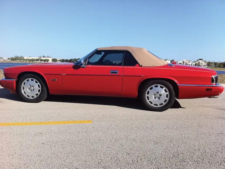 1996 Jaguar XJS - Image 2 of 2