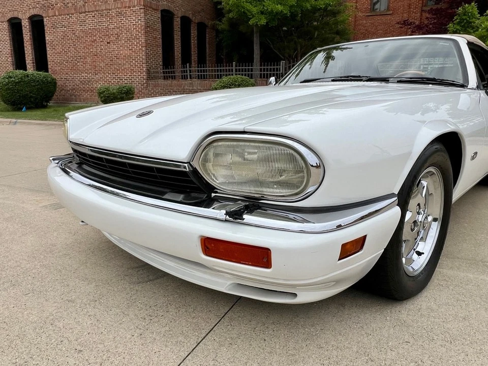 1996 Jaguar XJS - Image 14 of 21