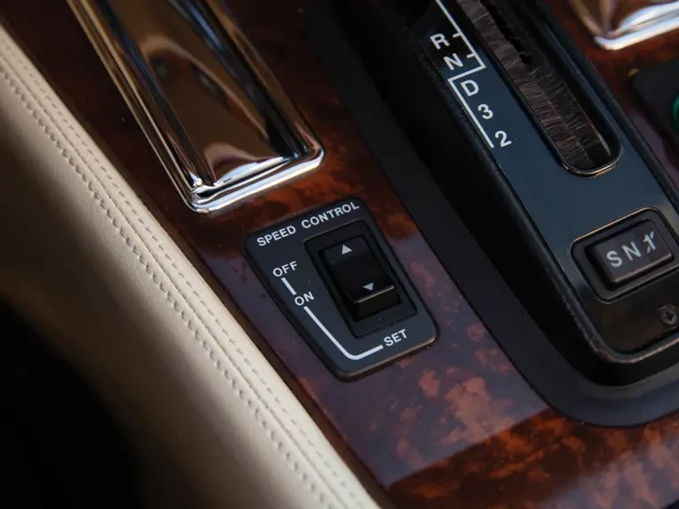 1996 Jaguar XJS - Image 15 of 31