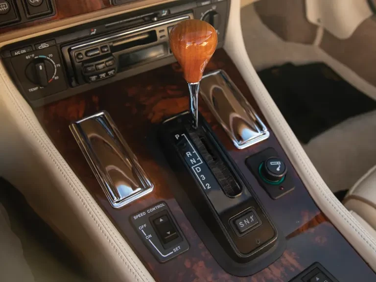 1996 Jaguar XJS - Image 12 of 31