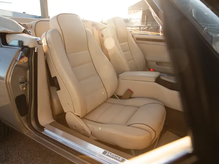 1996 Jaguar XJS - Image 18 of 31