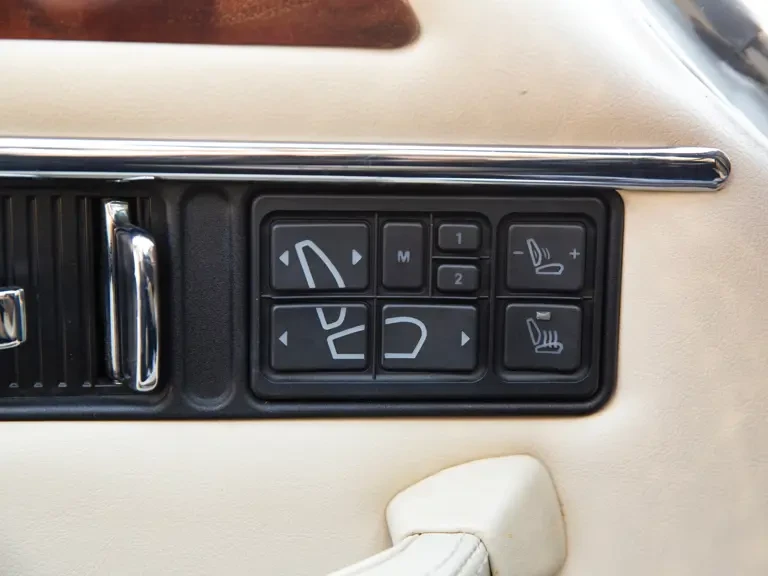 1996 Jaguar XJS - Image 17 of 31