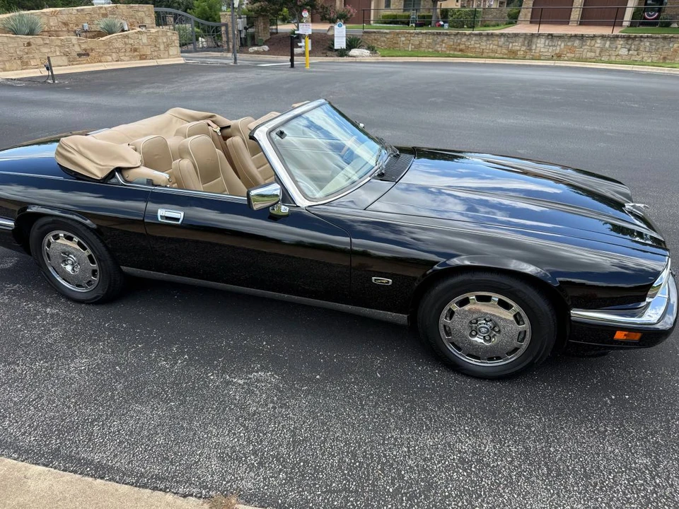 1996 Jaguar XJS Convertible - Image 2 of 20