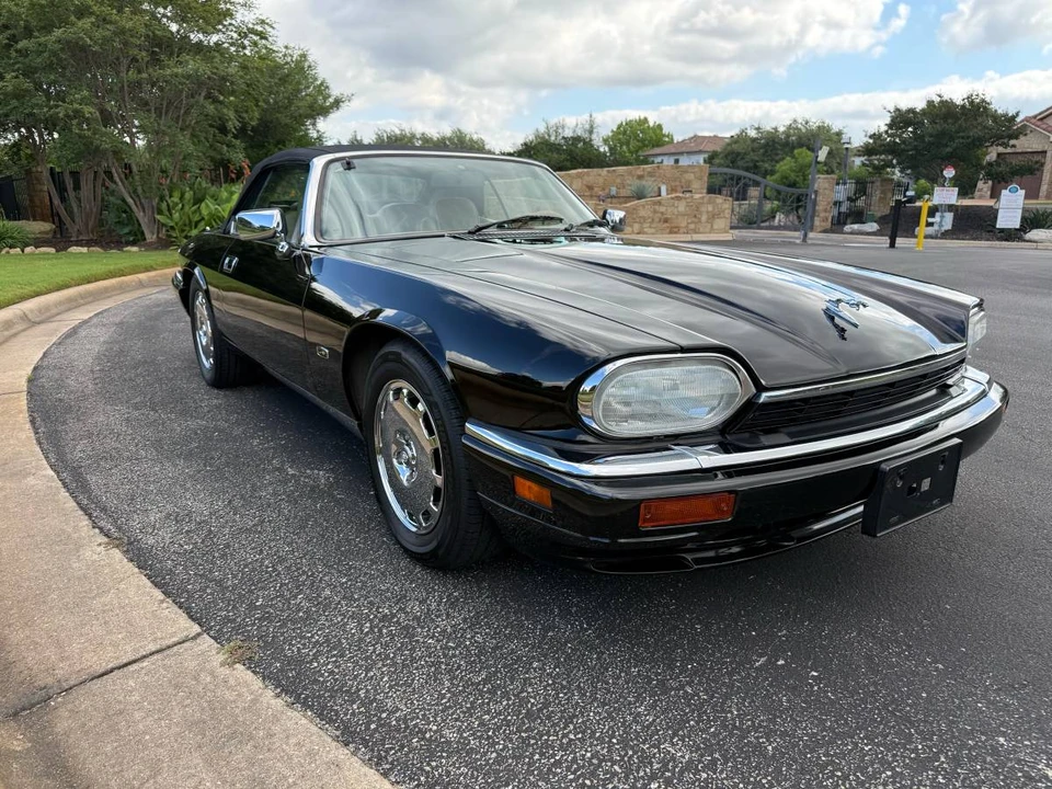 1996 Jaguar XJS Convertible - Image 5 of 24