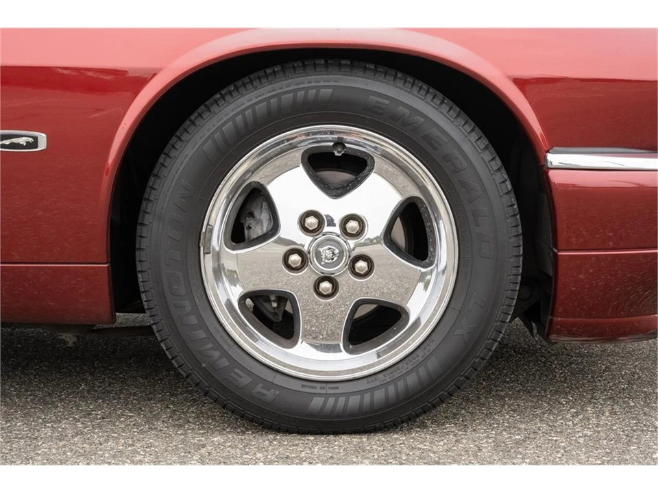 1996 Jaguar XJS Convertible - Image 26 of 31