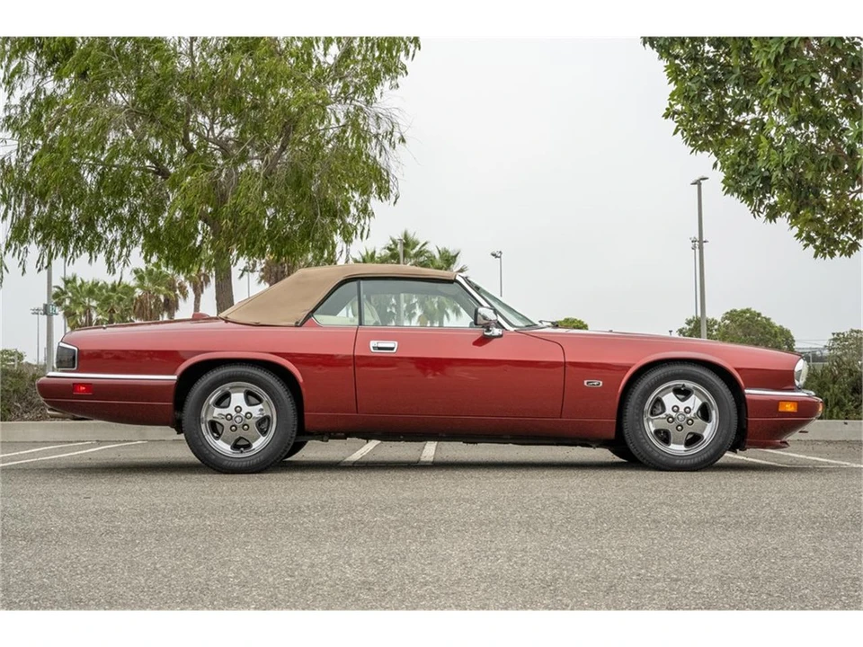 1996 Jaguar XJS Convertible - Image 8 of 31