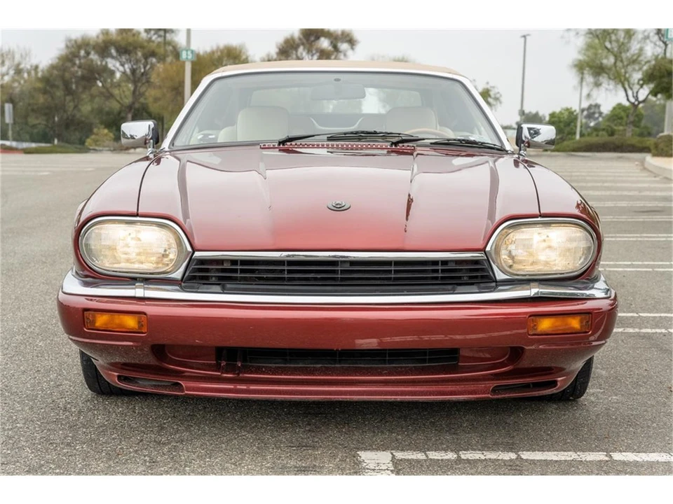 1996 Jaguar XJS Convertible - Image 10 of 31