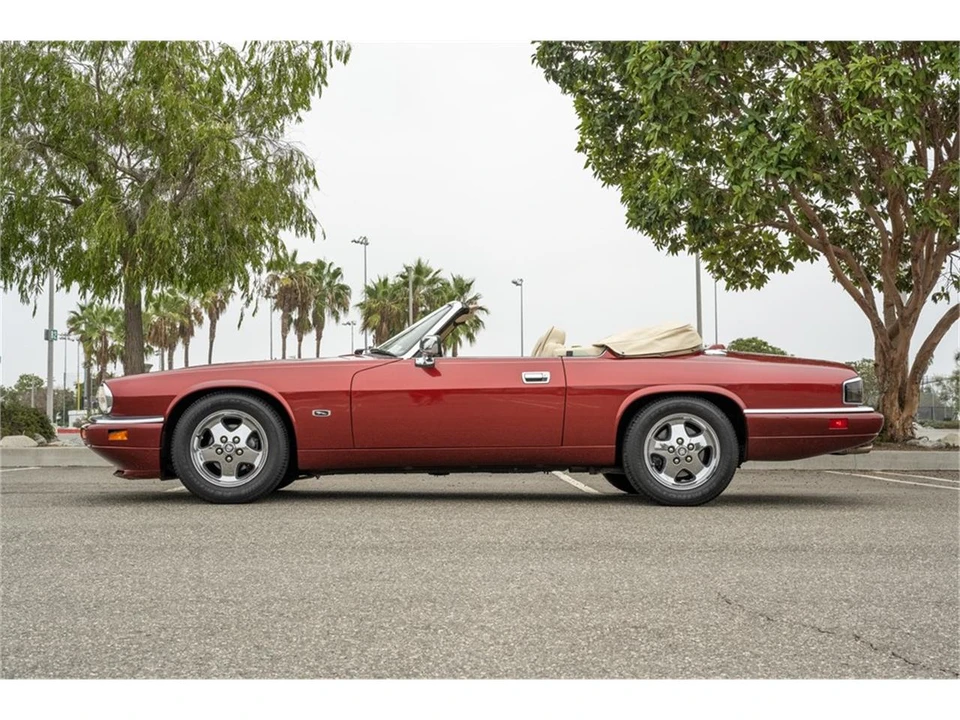 1996 Jaguar XJS Convertible - Image 14 of 31