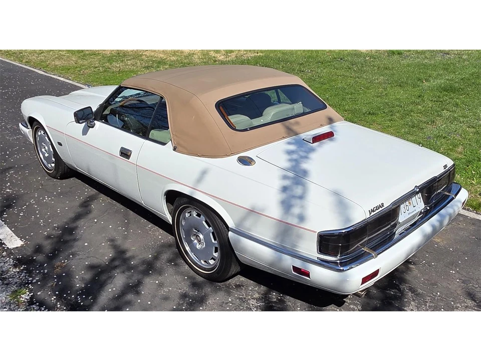 1996 Jaguar XJS Convertible - Image 7 of 31