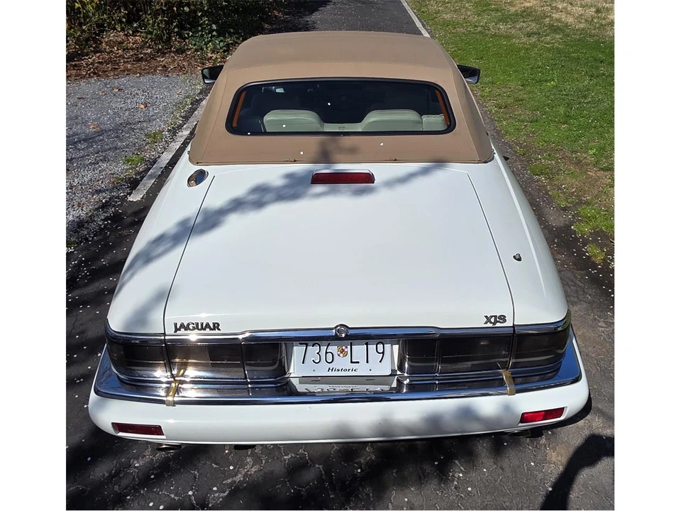 1996 Jaguar XJS Convertible - Image 10 of 31