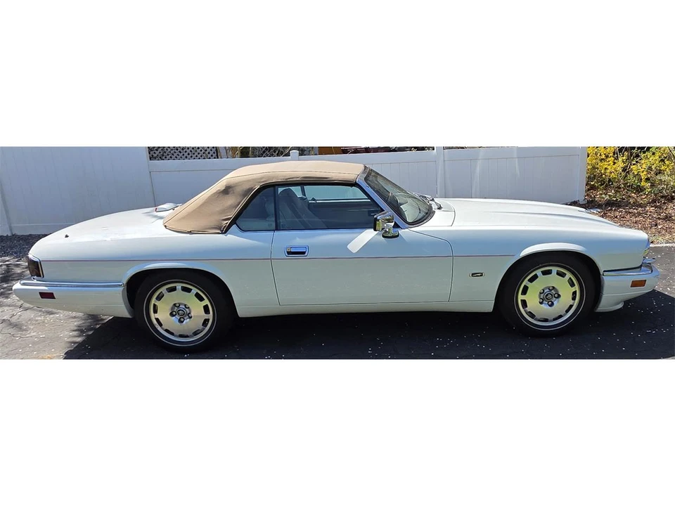 1996 Jaguar XJS Convertible - Image 15 of 31