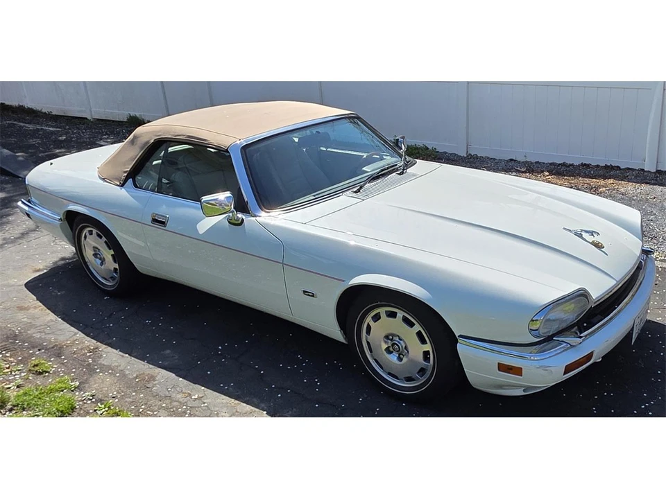 1996 Jaguar XJS Convertible - Image 16 of 31