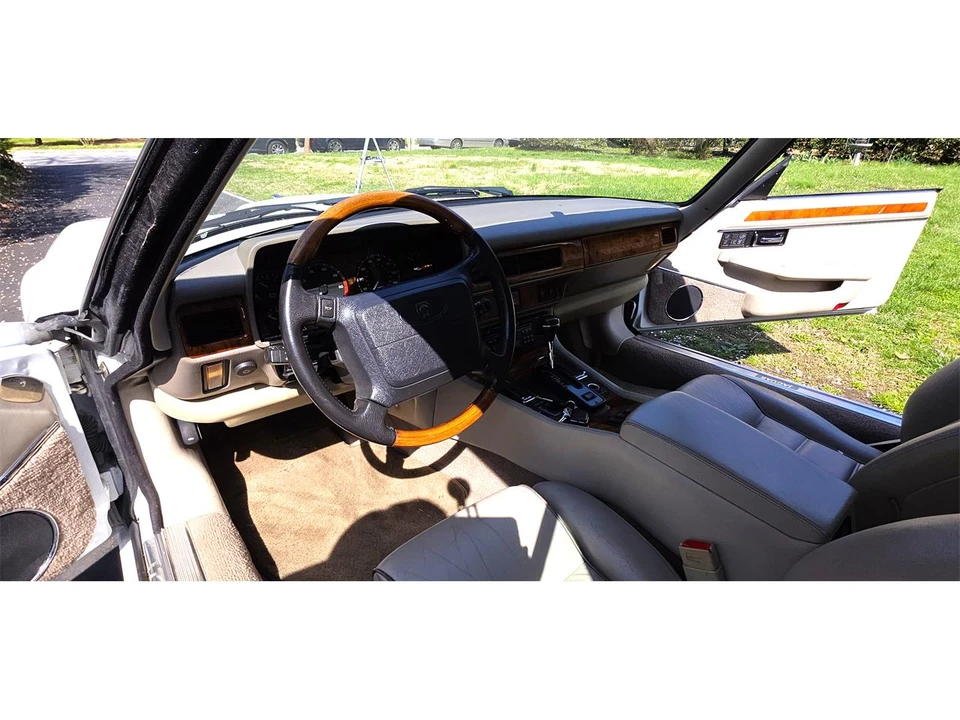 1996 Jaguar XJS Convertible - Image 24 of 31