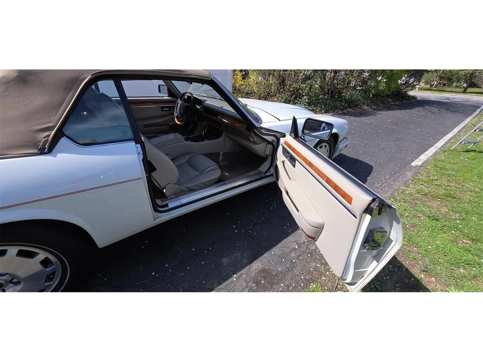 1996 Jaguar XJS Convertible - Image 29 of 31