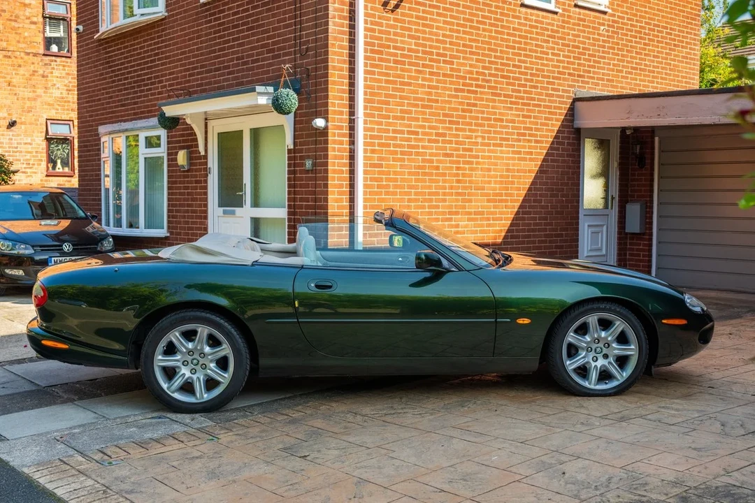 1996 Jaguar X100 XK8 - Image 27 of 30