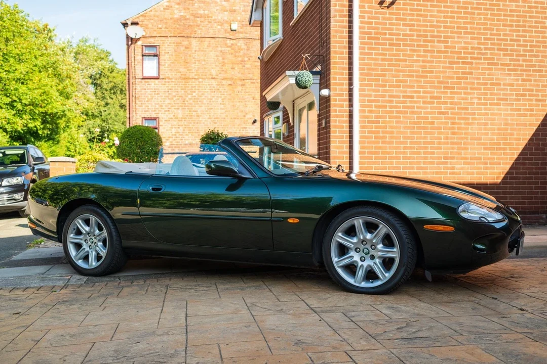 1996 Jaguar X100 XK8 - Image 30 of 30