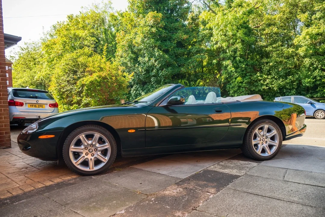 1996 Jaguar X100 XK8 - Image 13 of 30