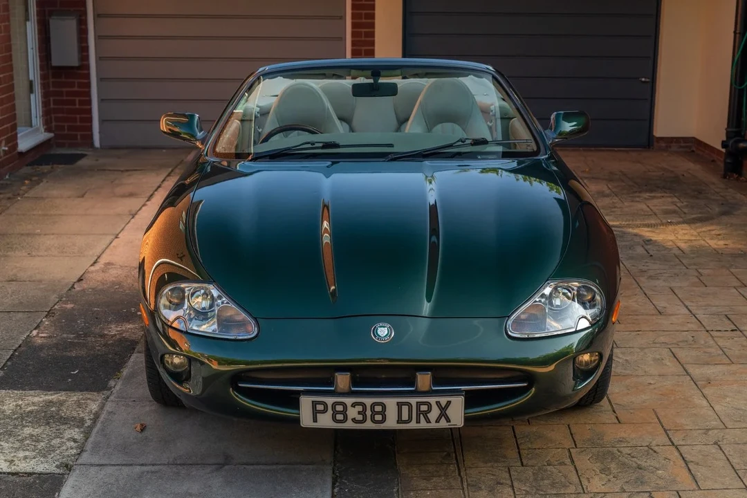 1996 Jaguar X100 XK8 - Image 17 of 30