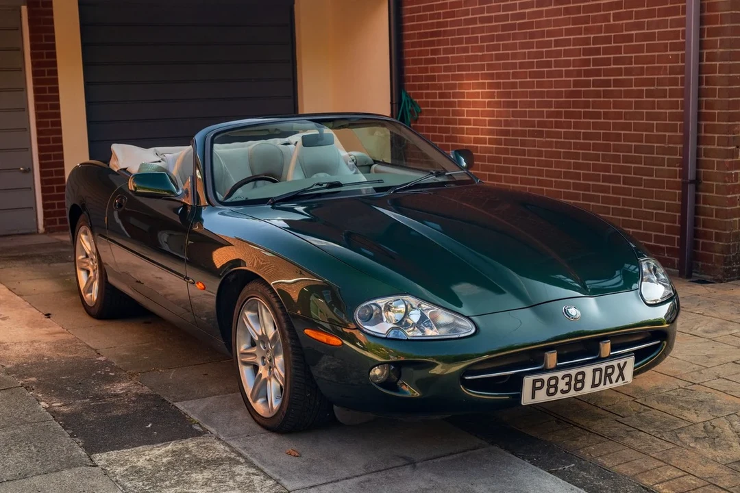 1996 Jaguar X100 XK8 - Image 7 of 30