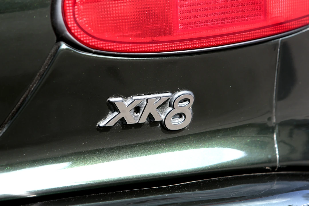 1996 Jaguar X100 XK8 - Image 3 of 6
