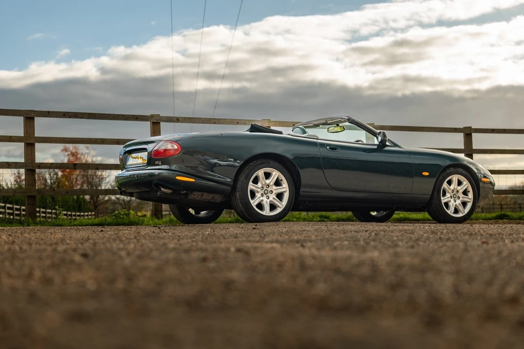 1996 Jaguar X100 XK8 - Image 24 of 30