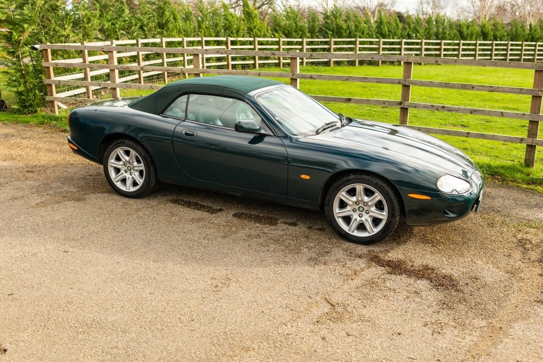 1996 Jaguar X100 XK8 - Image 18 of 30