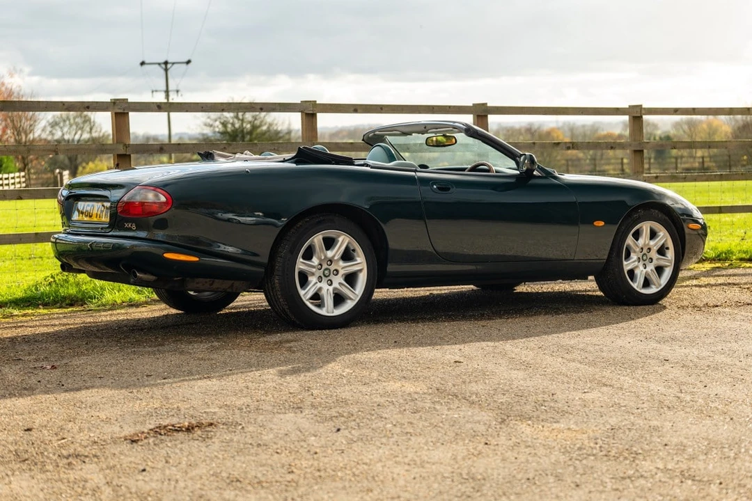 1996 Jaguar X100 XK8 - Image 26 of 30