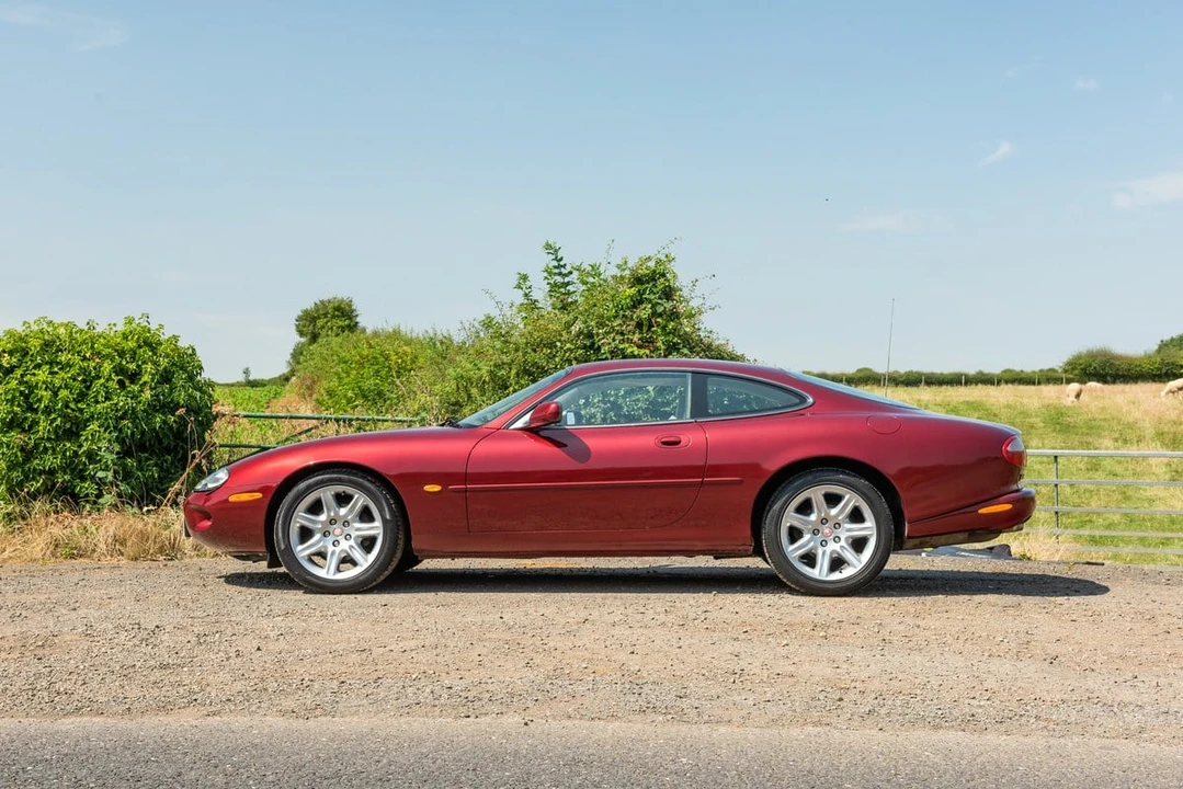 1996 Jaguar X100 XK8 - Image 20 of 30