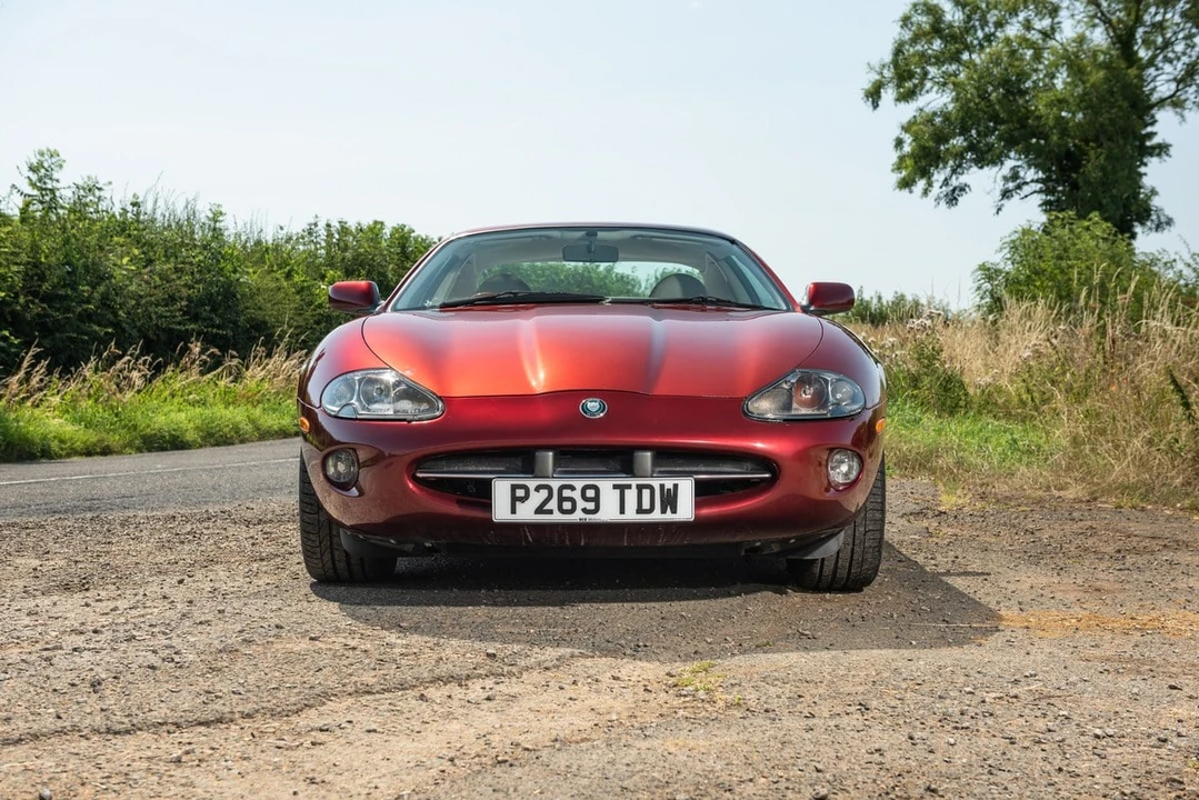 1996 Jaguar X100 XK8 - Image 8 of 30