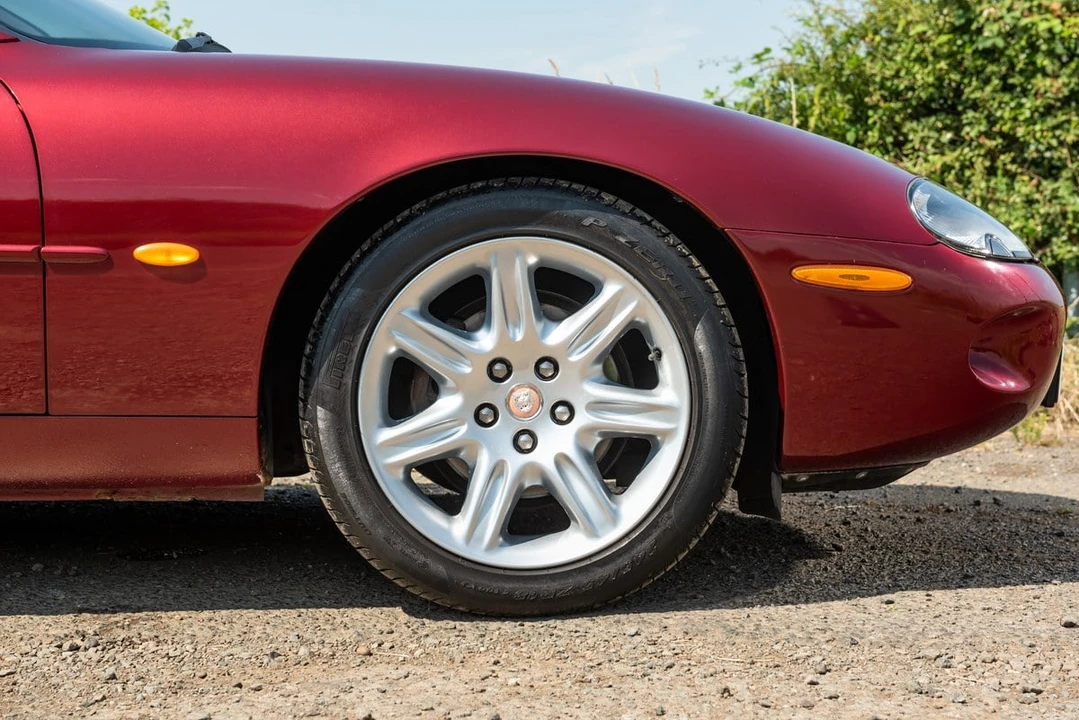 1996 Jaguar X100 XK8 - Image 24 of 30