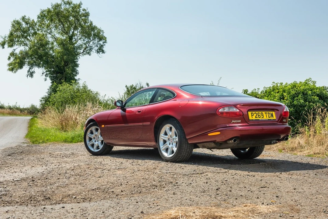 1996 Jaguar X100 XK8 - Image 21 of 30