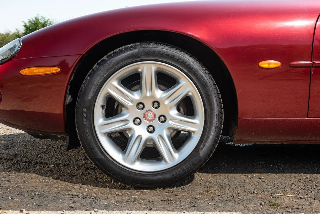1996 Jaguar X100 XK8 - Image 22 of 30