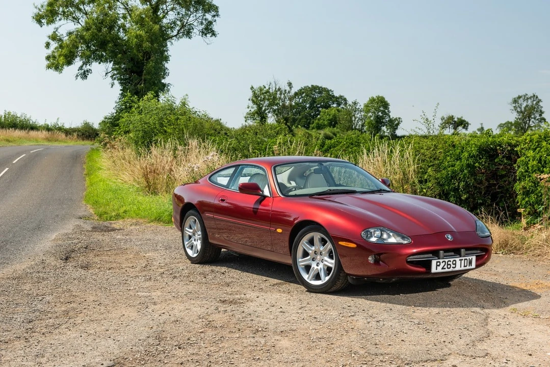 1996 Jaguar X100 XK8 - Image 3 of 30