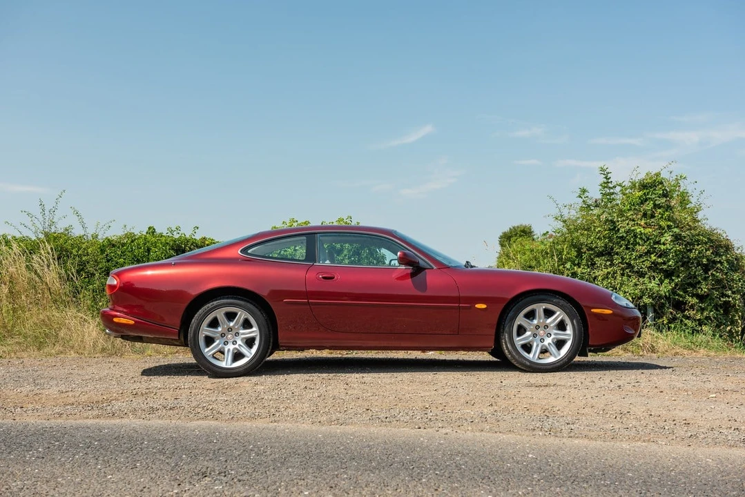 1996 Jaguar X100 XK8 - Image 18 of 30