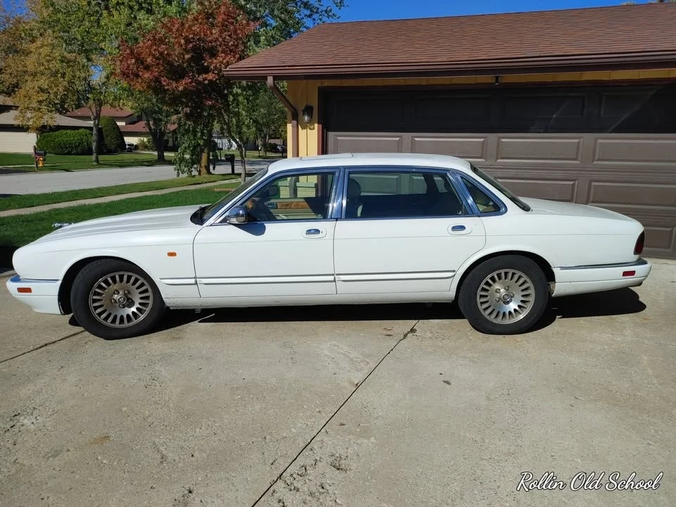 1996 Jaguar X300 XJ - Image 19 of 19