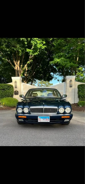1996 Jaguar X300 XJ - Image 2 of 12