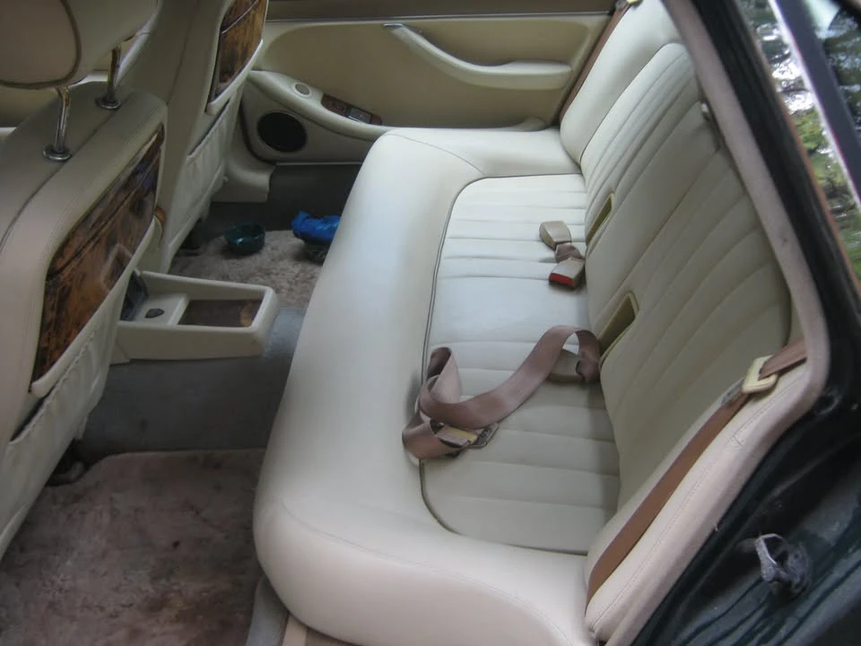 1996 Jaguar X300 XJ - Image 2 of 15